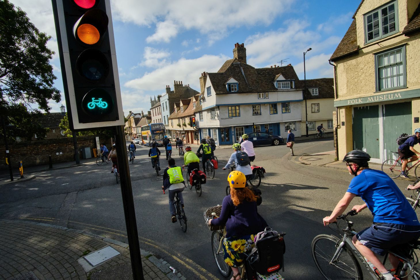 The Time Is Now Why Greater Cambridge S Sustainable Travel Zone Is   Crossing Cyclist 1906q087 Cambridge 1 2019 Jon Bewley All Rights Reserved 