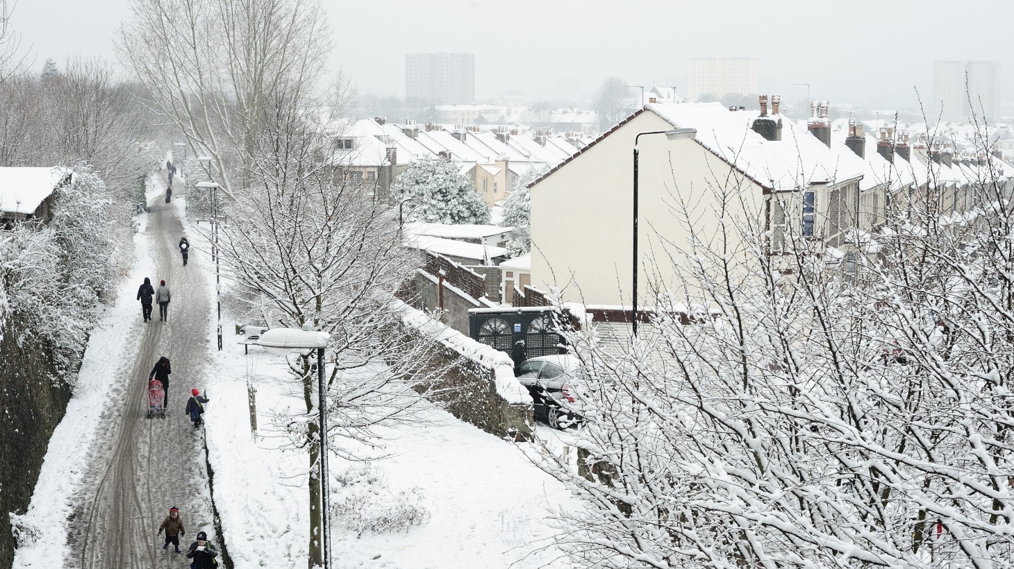 cycling in the snow